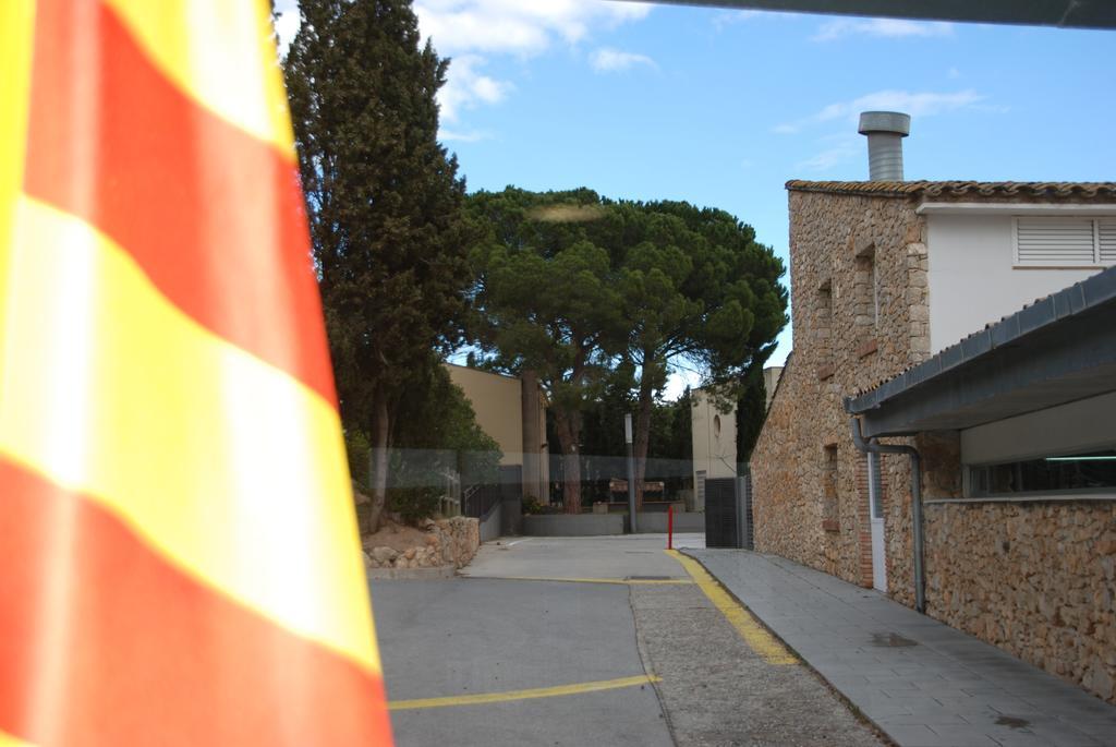 Alberg L'Escala Xanascat Hostel Exterior photo